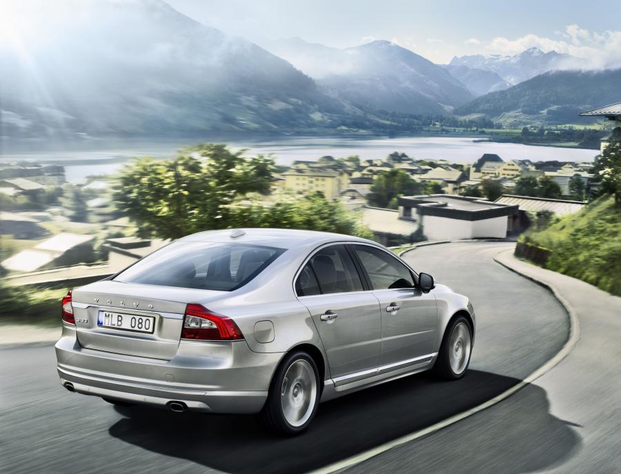  Volvo S80 2014 года  (фото 11 из 12)